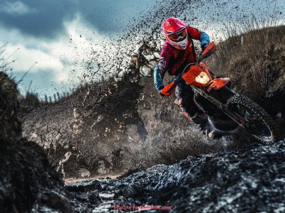 足球直播-公司健身器材大全推荐及配置方案